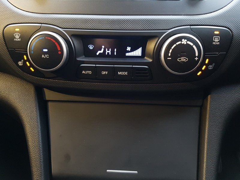 Used Hyundai i10 2019 for sale - 77695068: Photo 18