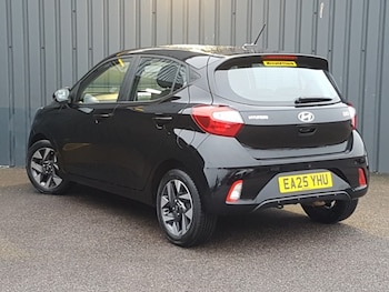 Used Hyundai i10 2025 for sale - 77284590: Photo