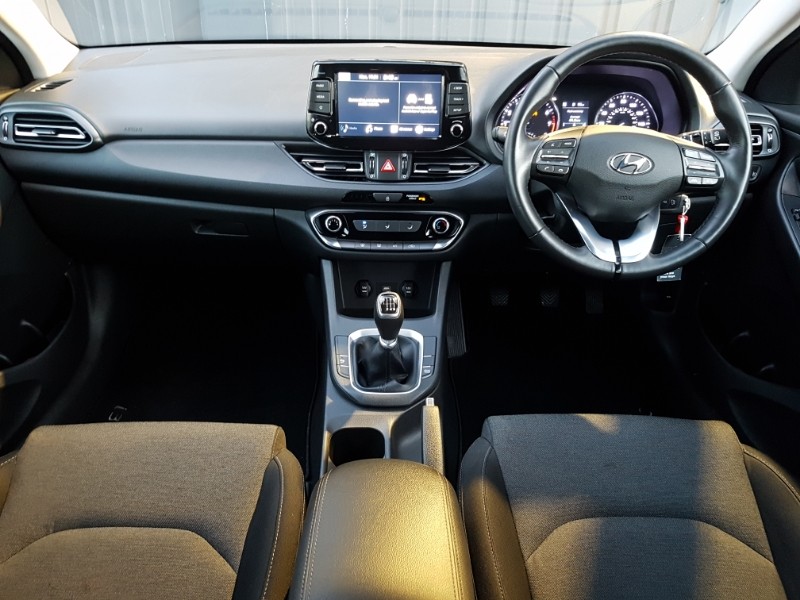 Used Hyundai i30 2022 for sale - 77265683: Photo 2