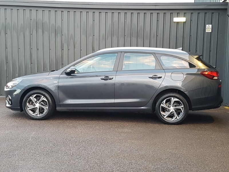 Used Hyundai i30 2022 for sale - 77265683: Photo 4