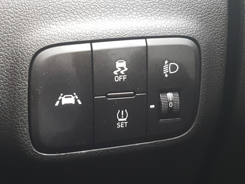 Used Hyundai i10 2023 for sale - 77695044: Photo 13