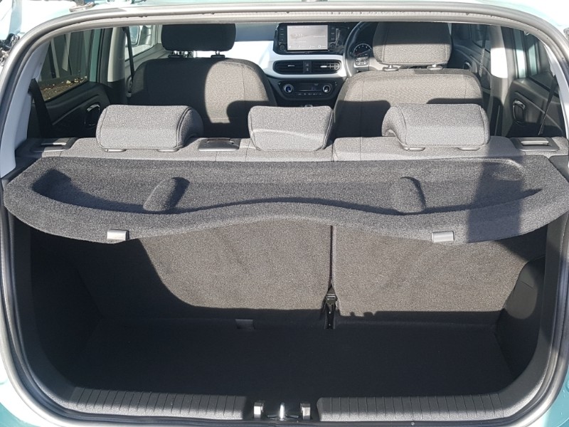 Used Hyundai i10 2023 for sale - 77695044: Photo 8