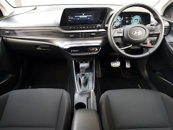 Used Hyundai BAYON 2024 for sale - 77544525: Photo