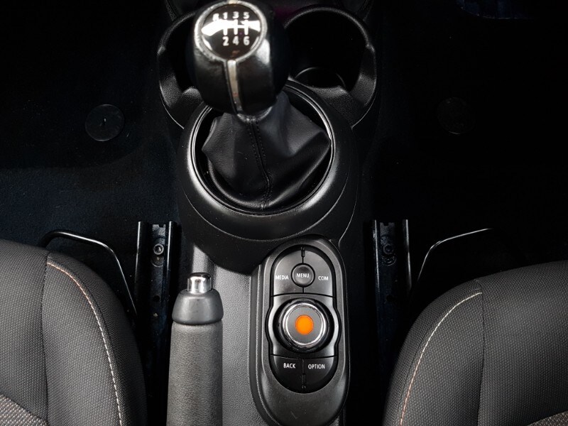Used MINI Hatch 2018 for sale - 76556606: Photo 16