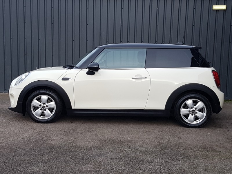 Used MINI Hatch 2018 for sale - 76556606: Photo 4