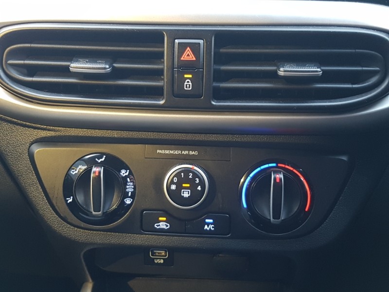 Used Hyundai i10 2021 for sale - 77380123: Photo 18