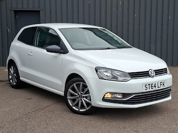 Used Volkswagen Polo 2014 for sale - 79573579: Photo