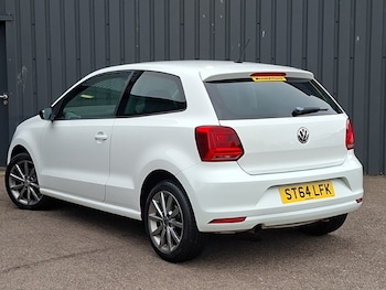 Used Volkswagen Polo 2014 for sale - 79573579: Photo