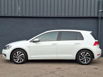 Used Volkswagen Golf 2019 for sale - 75080354: Photo
