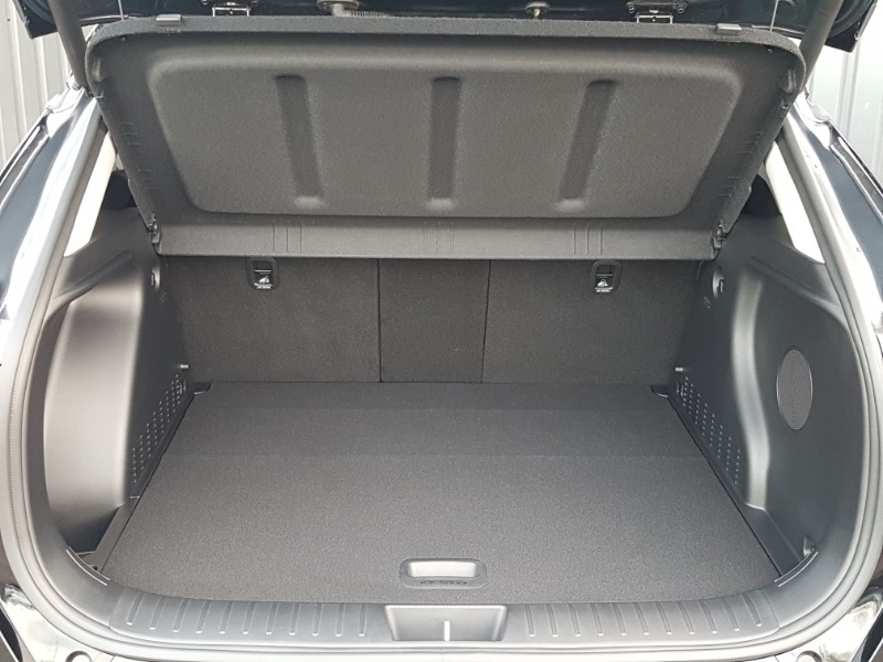 Used Hyundai KONA 2025 for sale - 76696182: Photo 8