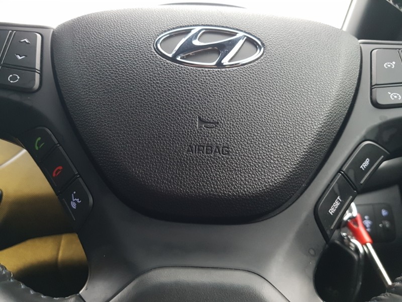 Used Hyundai i10 2018 for sale - 77960459: Photo 16