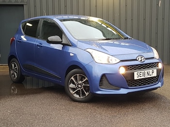 Used Hyundai i10 2018 for sale - 77960459: Photo