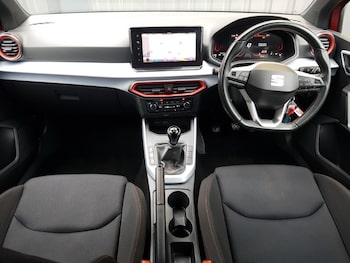 Used SEAT Arona 2023 for sale - 78041182: Photo