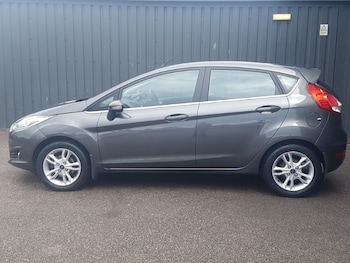Used Ford Fiesta 2017 for sale - 79056718: Photo