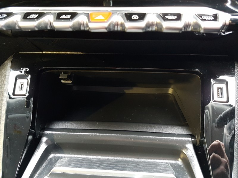 Used Peugeot 2008 2021 for sale - 78079869: Photo 17