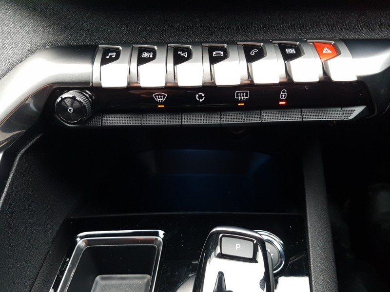 Used Peugeot 3008 2023 for sale - 76741632: Photo 17