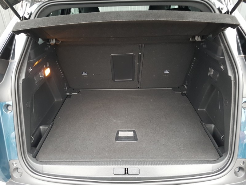 Used Peugeot 3008 2023 for sale - 76741632: Photo 8