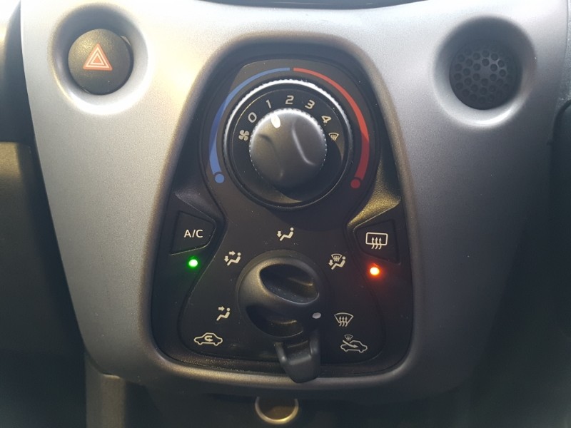 Used Toyota AYGO 2020 for sale - 77980941: Photo 18