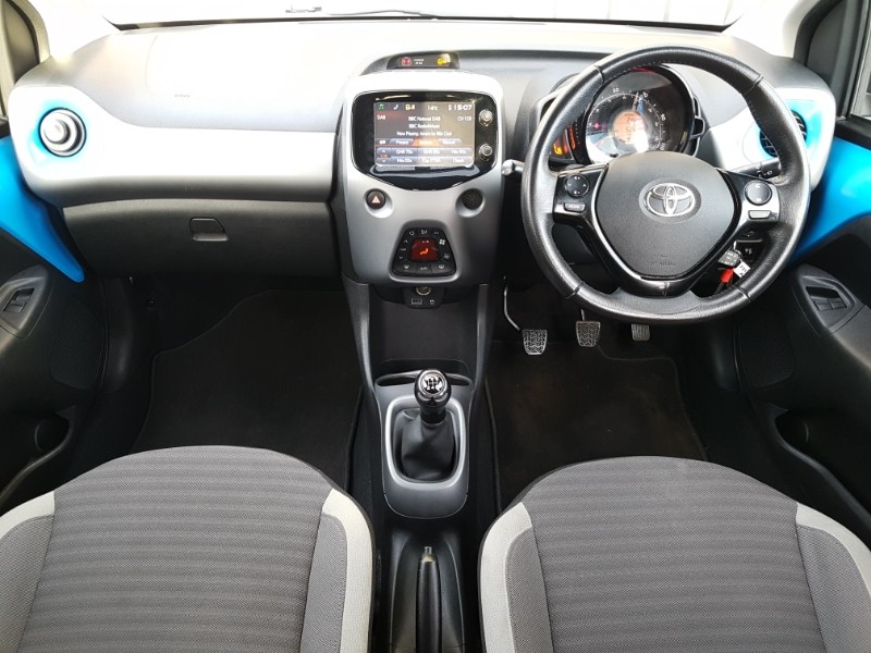 Used Toyota AYGO 2018 for sale - 76471754: Photo 2