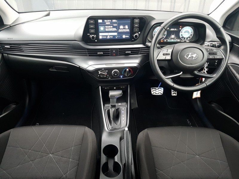 Used Hyundai BAYON 2023 for sale - 77155025: Photo 2