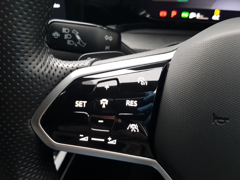 Used Volkswagen Golf 2023 for sale - 77656970: Photo 14