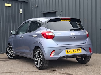 Used Hyundai i10 2024 for sale - 78973204: Photo