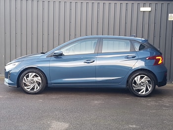 Used Hyundai i20 2025 for sale - 76982992: Photo