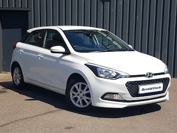 Used Hyundai i20 2018 for sale - 79218619: Photo