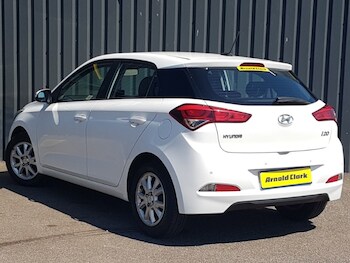 Used Hyundai i20 2018 for sale - 79218619: Photo
