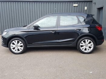 Used SEAT Arona 2019 for sale - 79134085: Photo