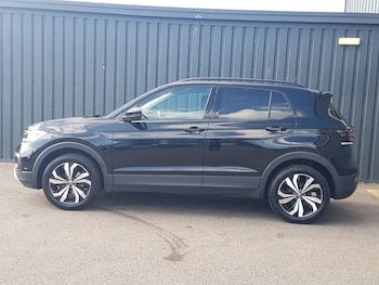 Used Volkswagen T-Cross 2022 for sale - 79131139: Photo