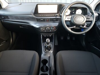 Used Hyundai i20 2025 for sale - 77273395: Photo