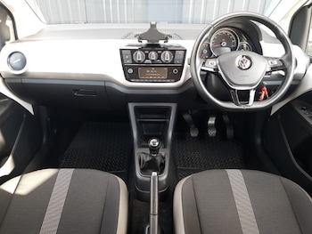 Used Volkswagen up! 2016 for sale - 77889464: Photo