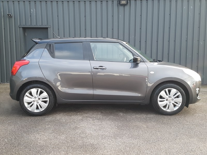 Used Suzuki Swift 2017 for sale - 76418925: Photo 4