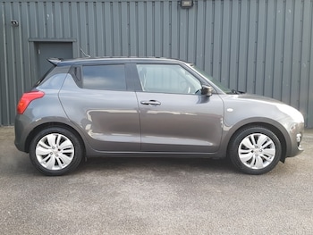 Used Suzuki Swift 2017 for sale - 76418925: Photo