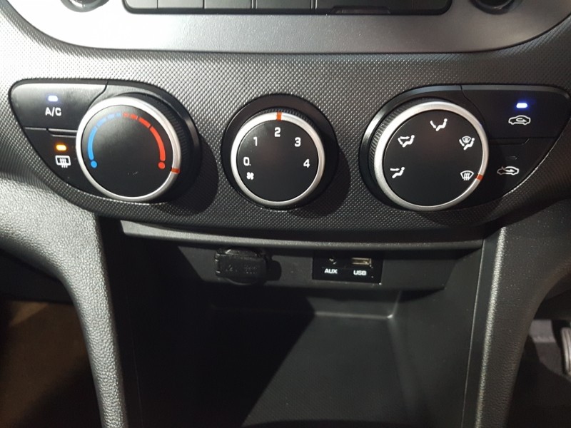 Used Hyundai i10 2018 for sale - 77150277: Photo 18