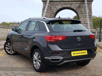 Used Volkswagen T-Roc 2019 for sale - 74964965: Photo