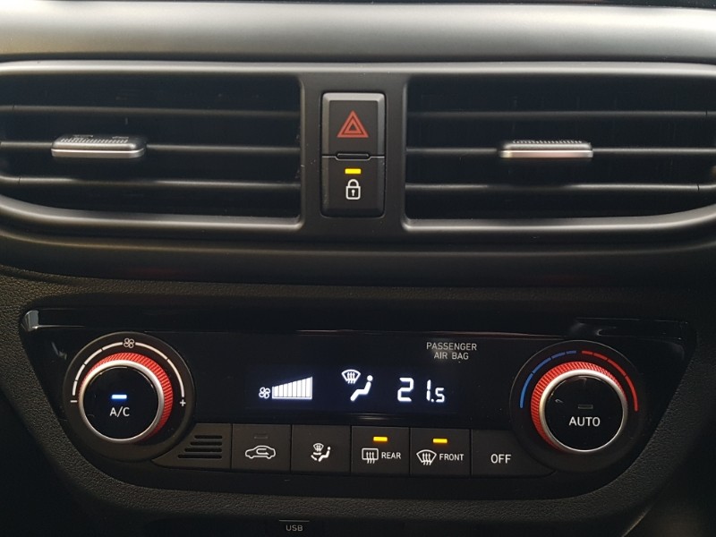 Used Hyundai i10 2021 for sale - 77767530: Photo 18