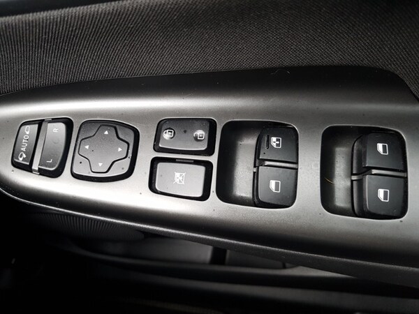 Used Hyundai KONA 2022 for sale - 76055090: Photo 12