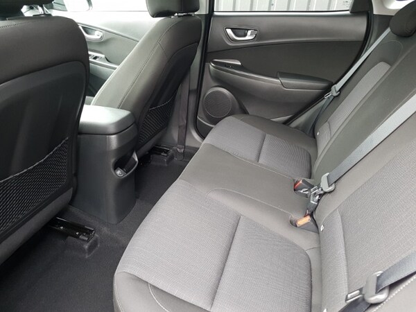 Used Hyundai KONA 2022 for sale - 76055090: Photo 6