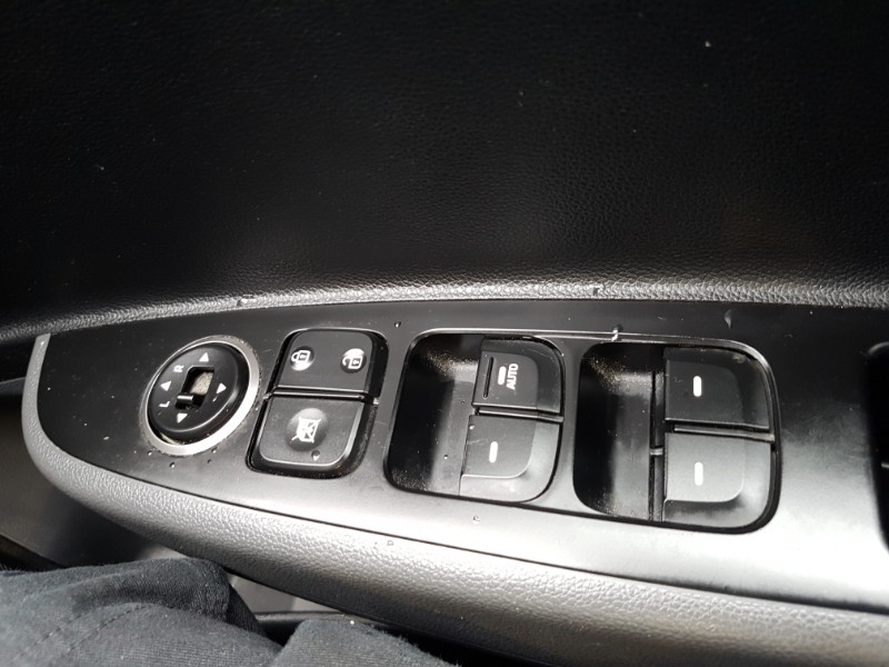 Used Hyundai i10 2019 for sale - 78126301: Photo 12