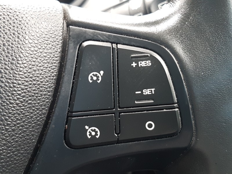 Used Hyundai i10 2019 for sale - 78126301: Photo 15