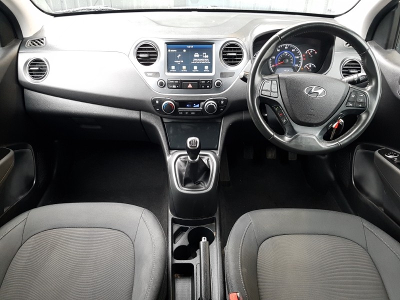Used Hyundai i10 2019 for sale - 78126301: Photo 2