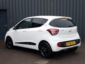 Used Hyundai i10 2019 for sale - 78126301: Photo