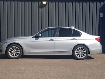 Used BMW 3 Series 2018 for sale - 78230289: Photo