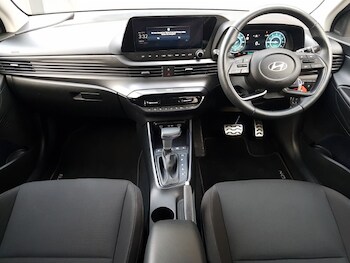 Used Hyundai BAYON 2024 for sale - 77669548: Photo