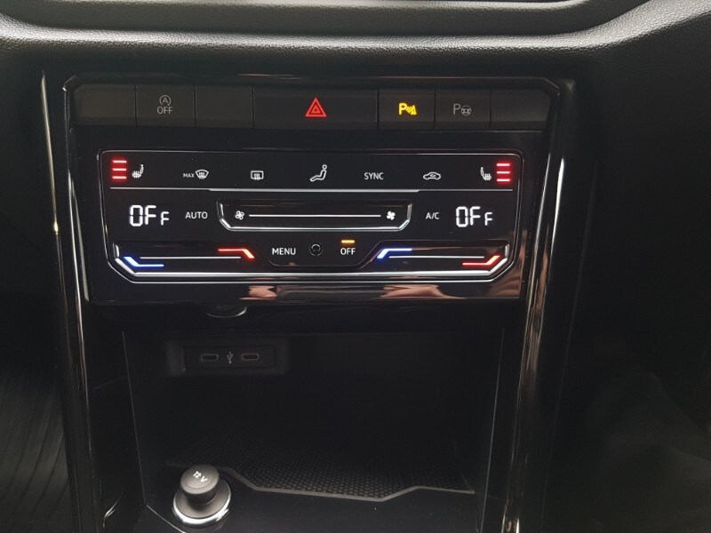 Used Volkswagen T-Roc 2023 for sale - 77939261: Photo 18