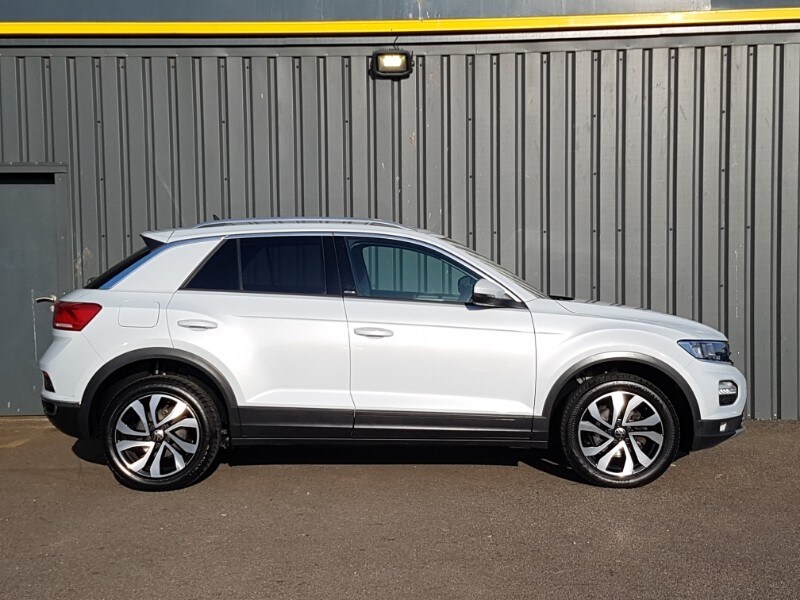 Used Volkswagen T-Roc 2022 for sale - 77956799: Photo 4