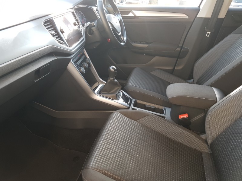 Used Volkswagen T-Roc 2022 for sale - 77956799: Photo 5