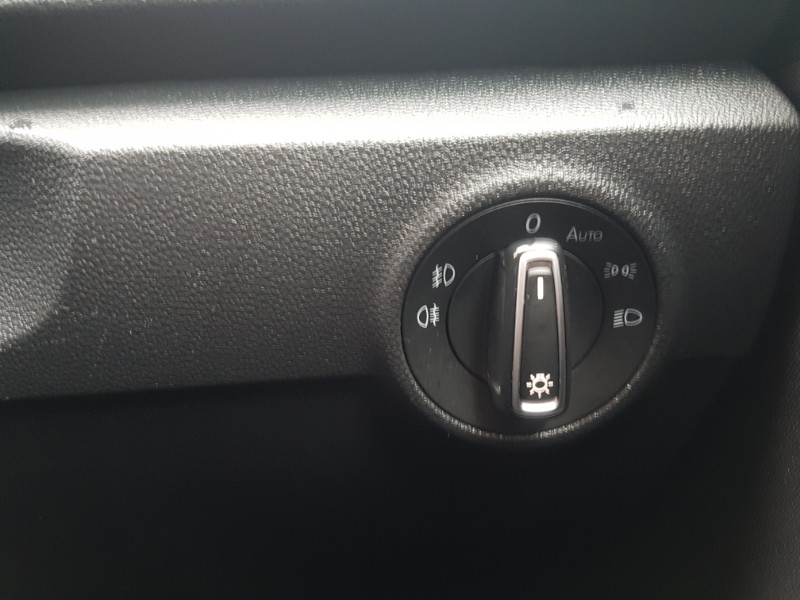 Used Volkswagen T-Roc 2021 for sale - 76393298: Photo 13